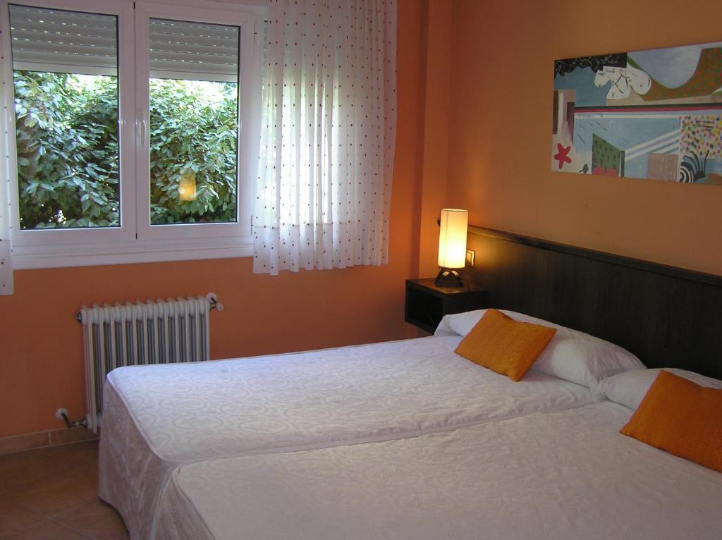 Hotel Entrevines Колунга Стая снимка