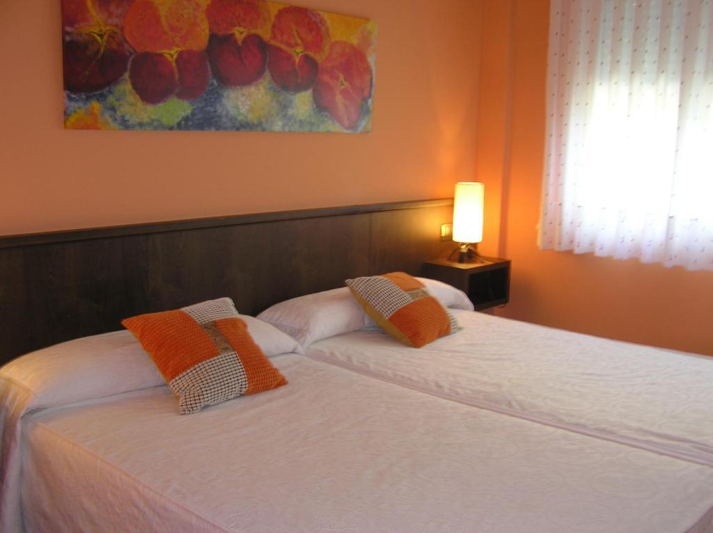 Hotel Entrevines Колунга Екстериор снимка