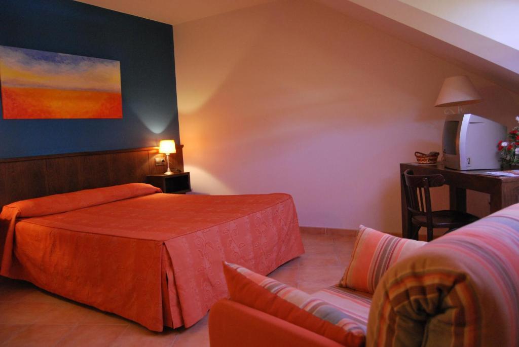 Hotel Entrevines Колунга Екстериор снимка