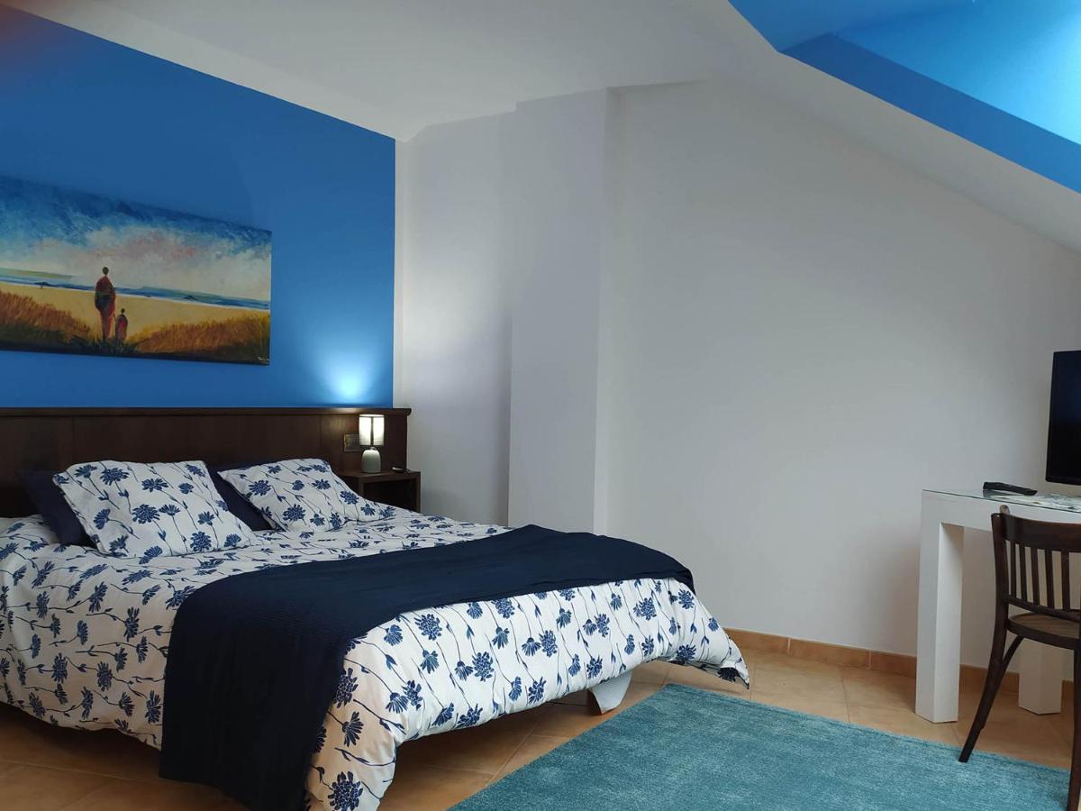 Hotel Entrevines Колунга Екстериор снимка